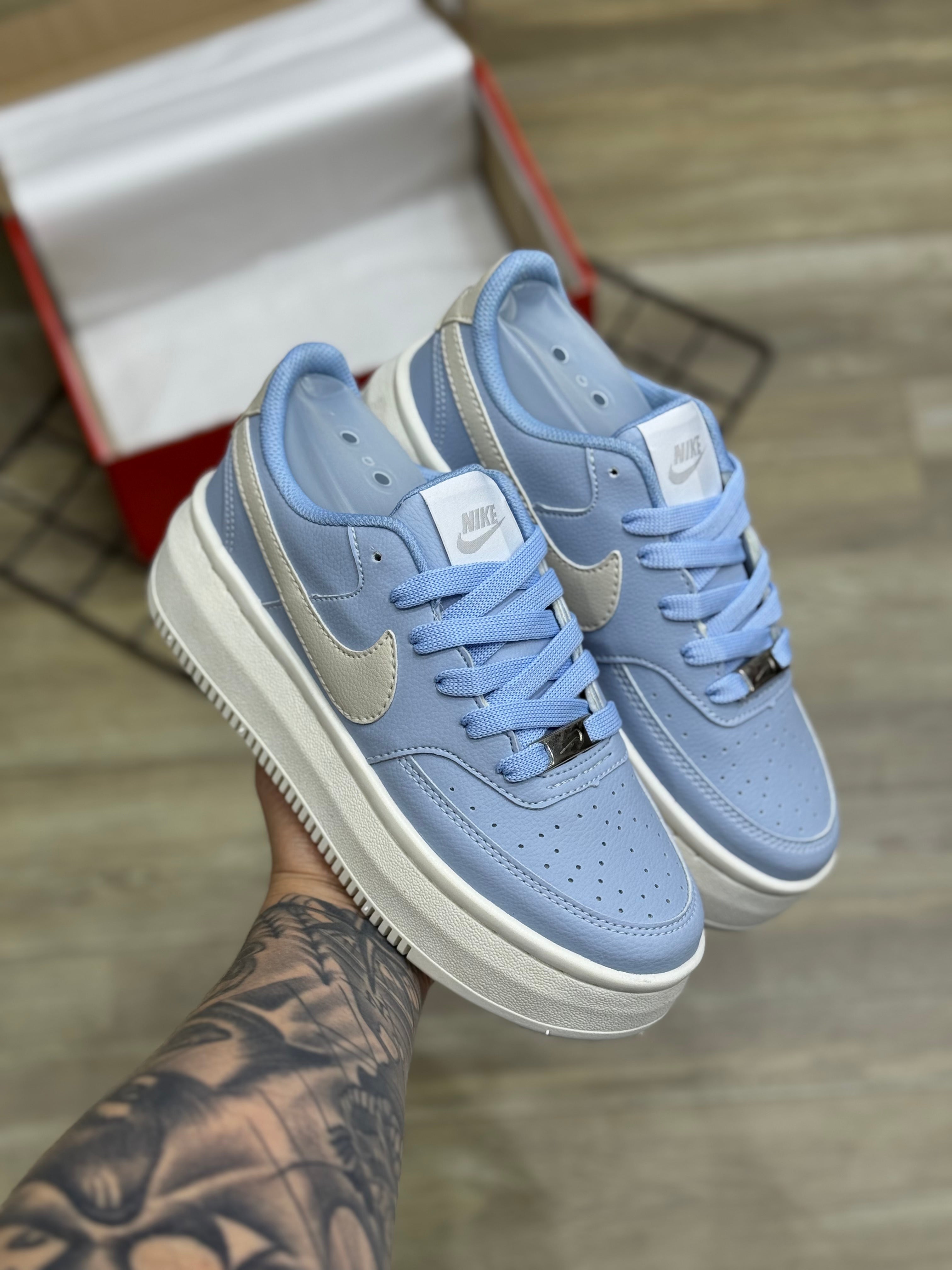 Tênis Nike Court Vision Alta Azul