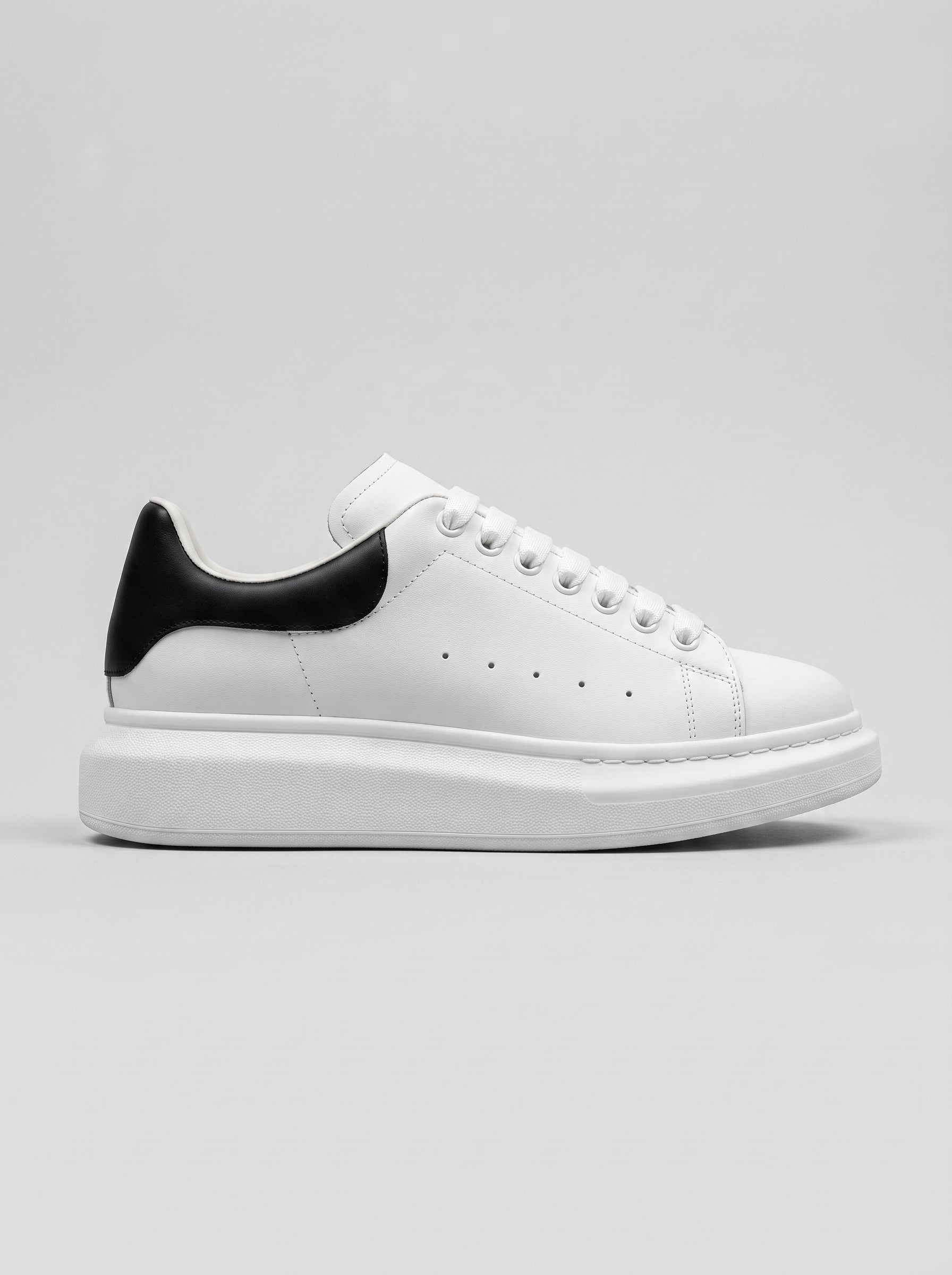 Tênis Alexander McQueen