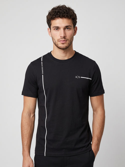 Camiseta "AX" Preta