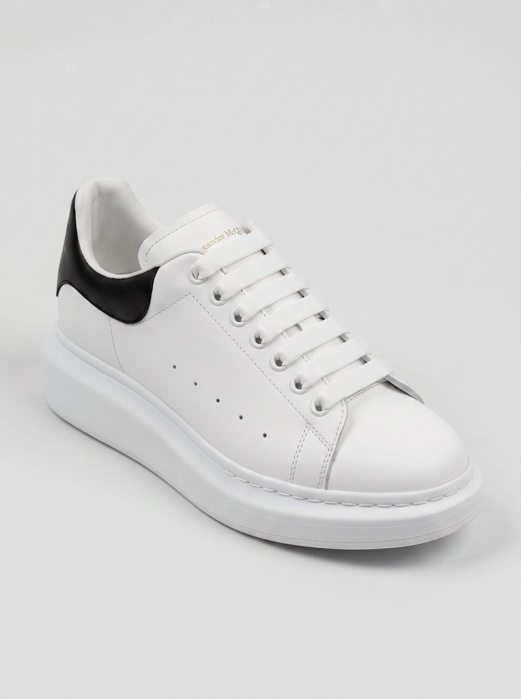 Tênis Alexander McQueen