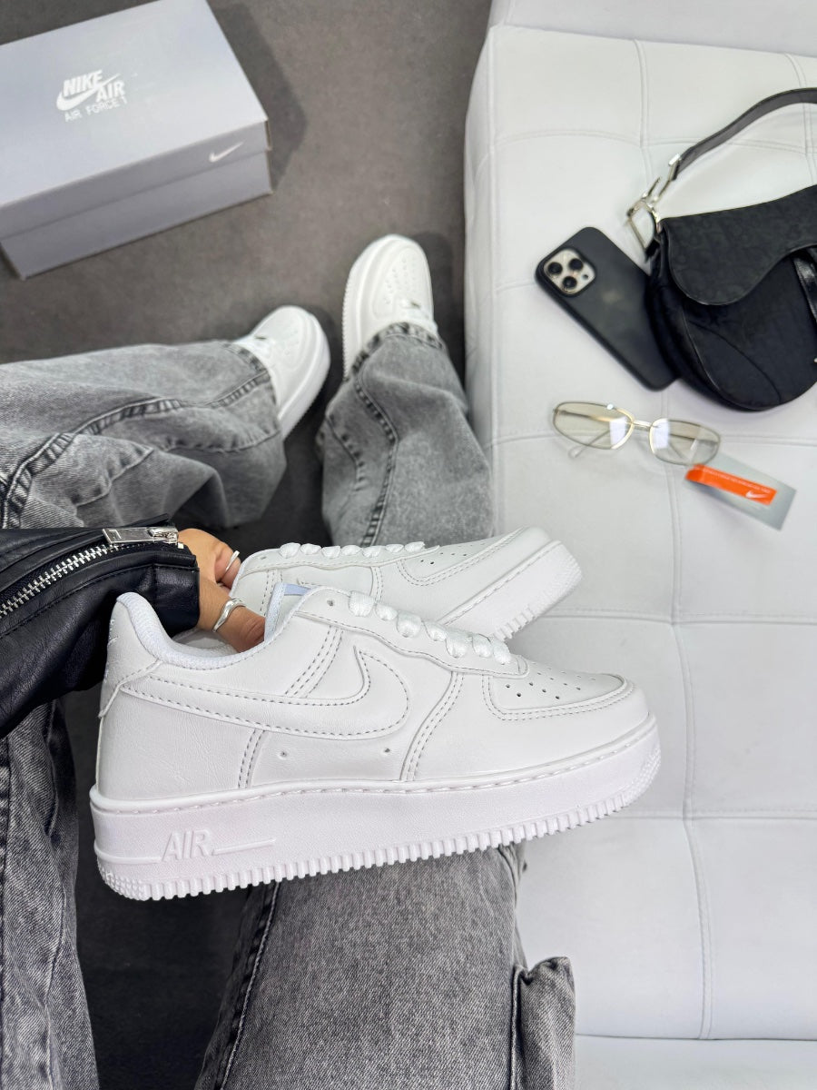 Tênis Nike Air Force 1 Branco