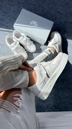Tênis Nike Air Force 1 Rosa Metalico