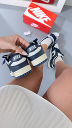 Tênis Nike Dunk Low Marinho